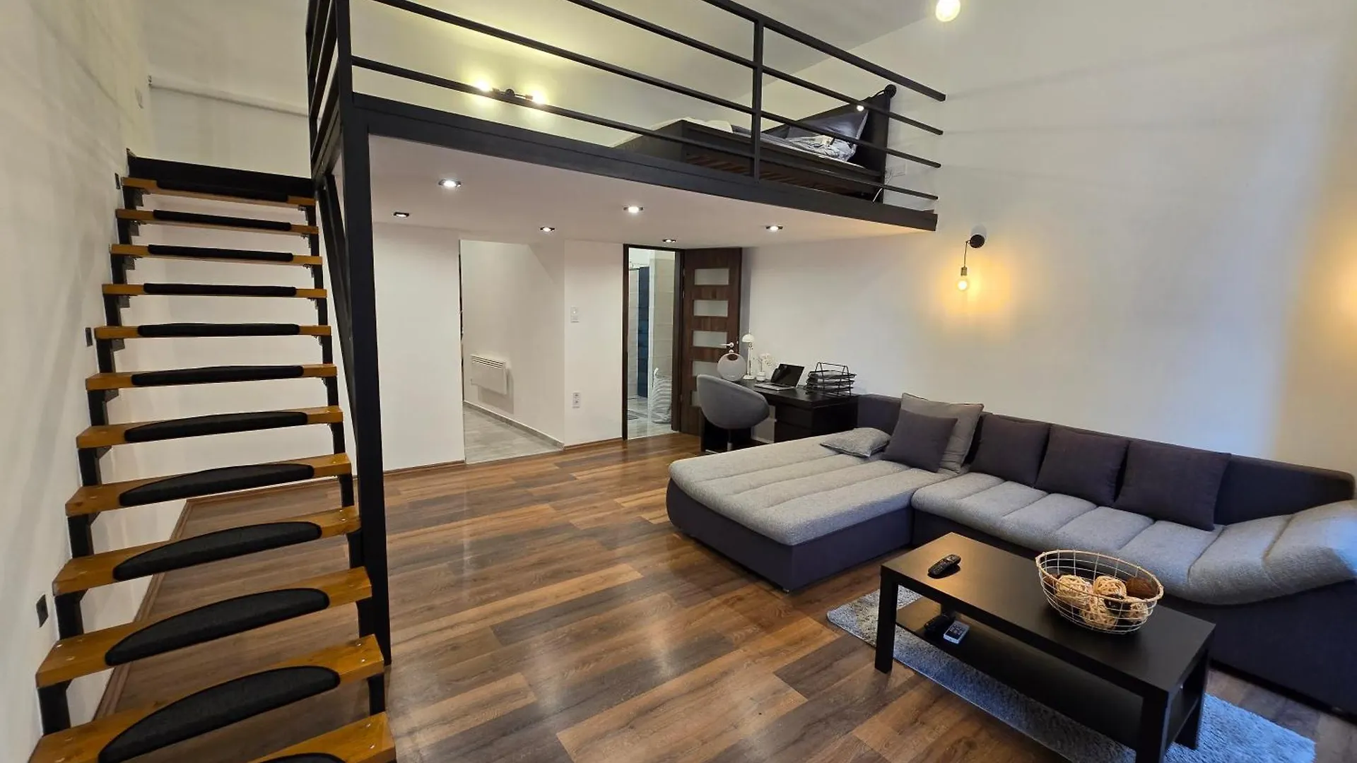Da Vinci Loft Apartment Budapest